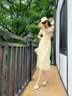 鹅黄碎花显瘦高腰中长款 复古真丝茶歇连衣裙 裙子 法式 小鱼自制