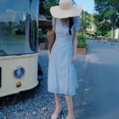 度假裹裙显瘦一片式 小鱼自制法式 复古真丝连衣裙 茶歇裙清新a字裙