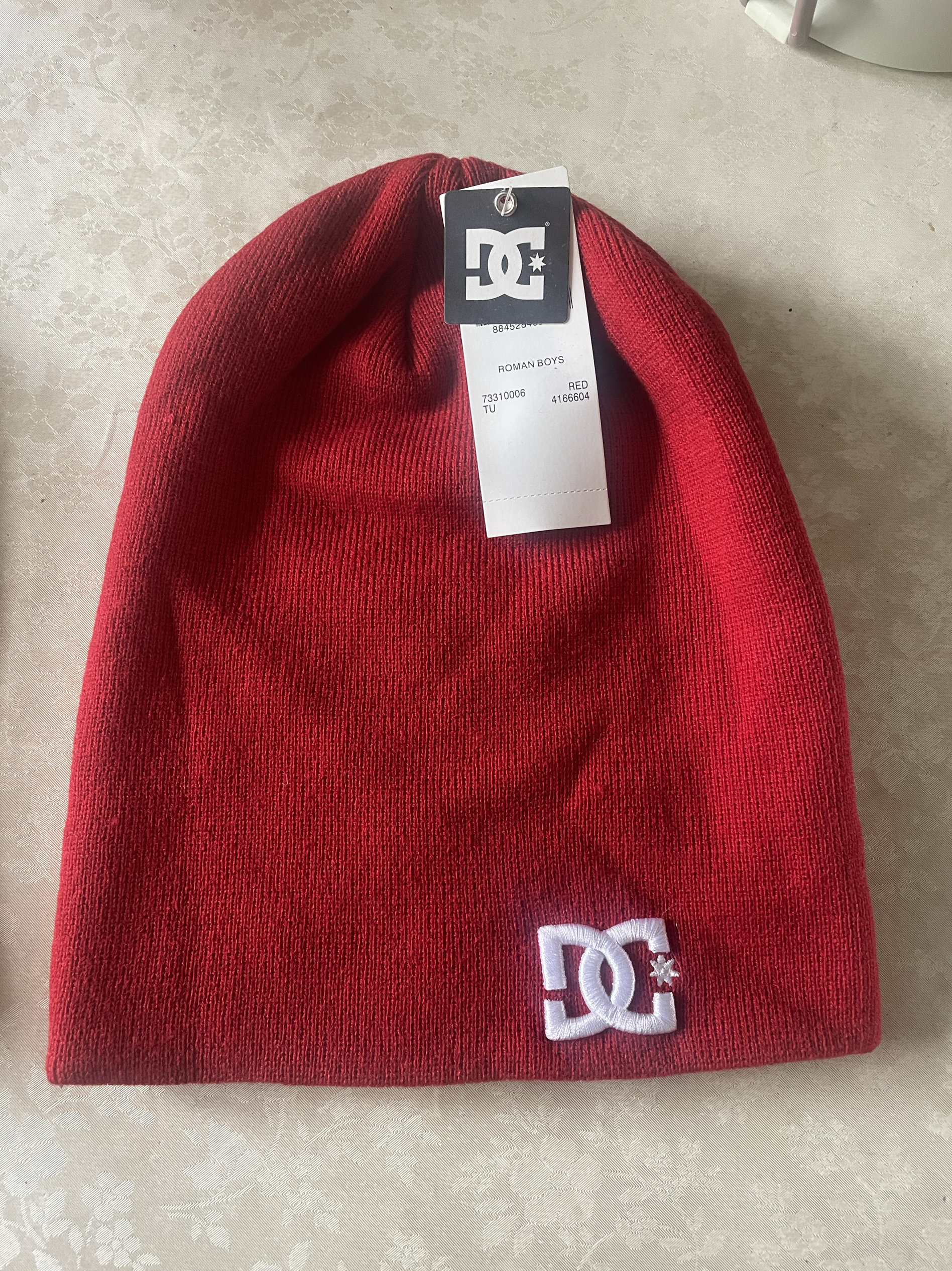 外贸尾单正品DC秋冬针织套头帽图片