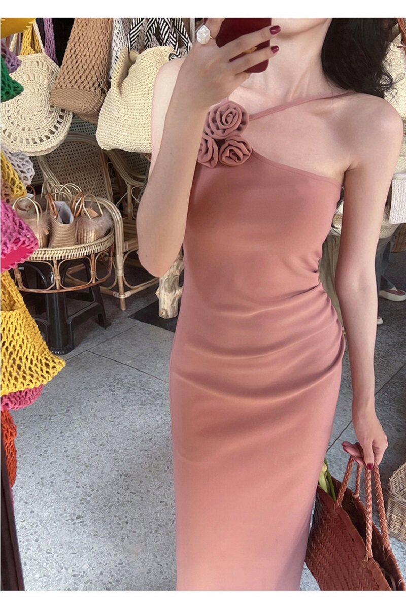 欧美性感吊带礼服轻奢小众高端级气质名媛收腰显瘦开叉花朵连衣裙