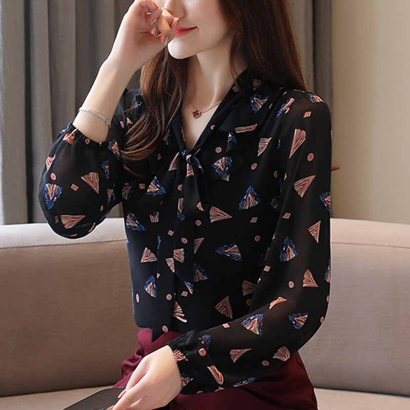 Long sleeve Broken flowers Chiffon jacket lady 2019 Spring and autumn season new pattern Versatile shirt fashion Base coat Western style Blousein the Women's clothing/Boutique , Lace shirt/Chiffon shirt  category - from Buy2taobao.com to provide professional Taobao agent buy service