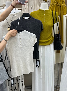 赫本2026春季新款简约百搭针织短袖小衫上衣女修身显瘦926