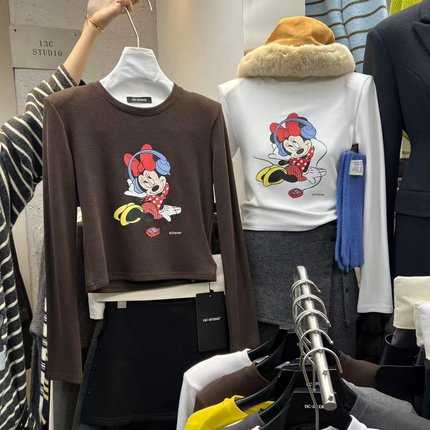 十三行13C2025冬季新款甜酷美式卡通米奇短款正肩磨毛抓绒T恤长袖