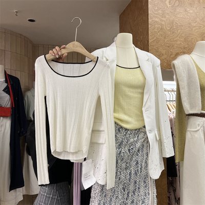 流行拼色韩版显瘦羊毛上衣方领