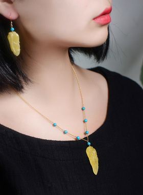 天然雕刻件吊坠蜜蜡女耳坠银镶