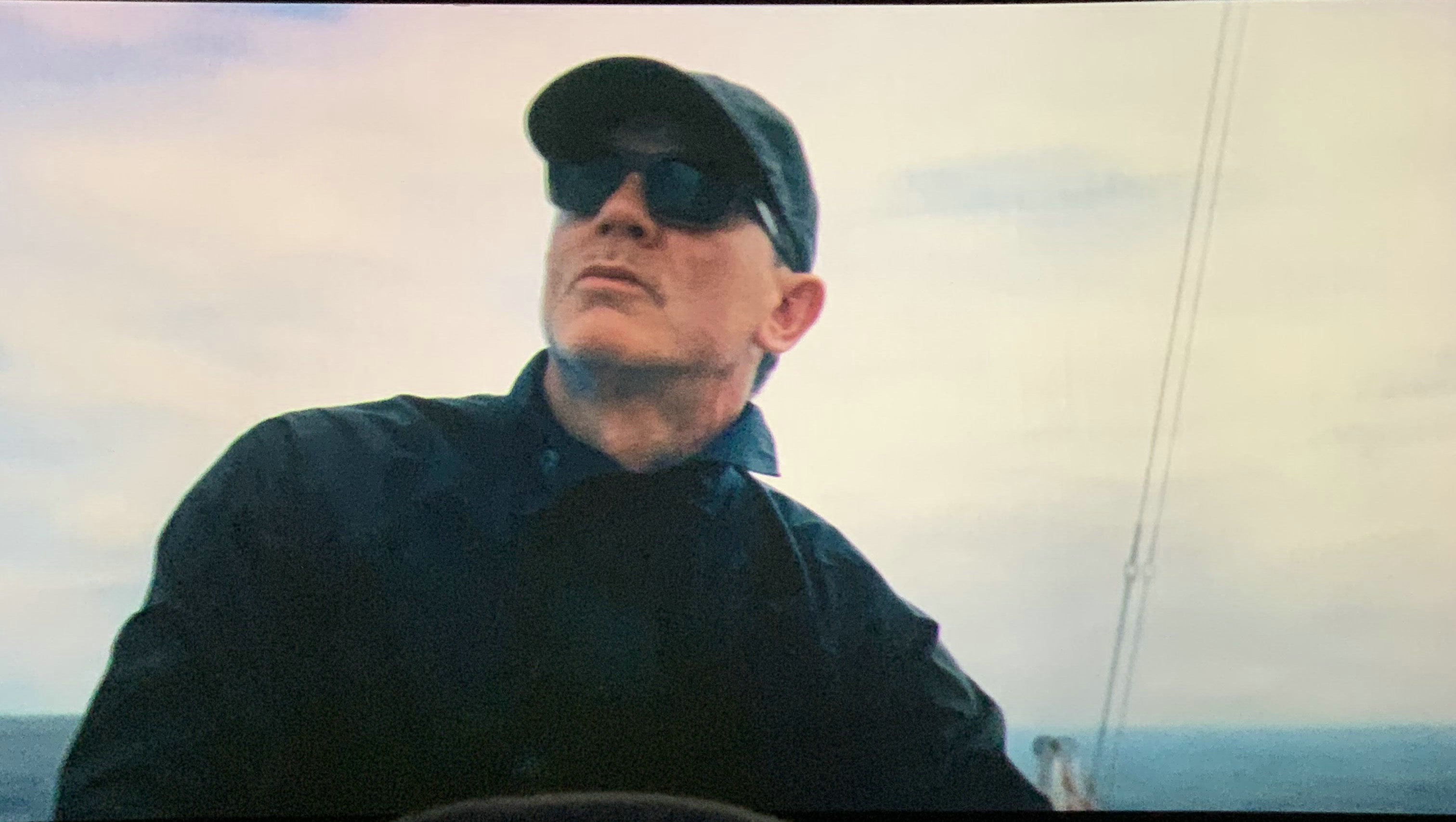 007无暇赴死邦墨镜搜宗欧美