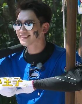 墨镜奔跑吧兄弟孙红雷太阳眼镜