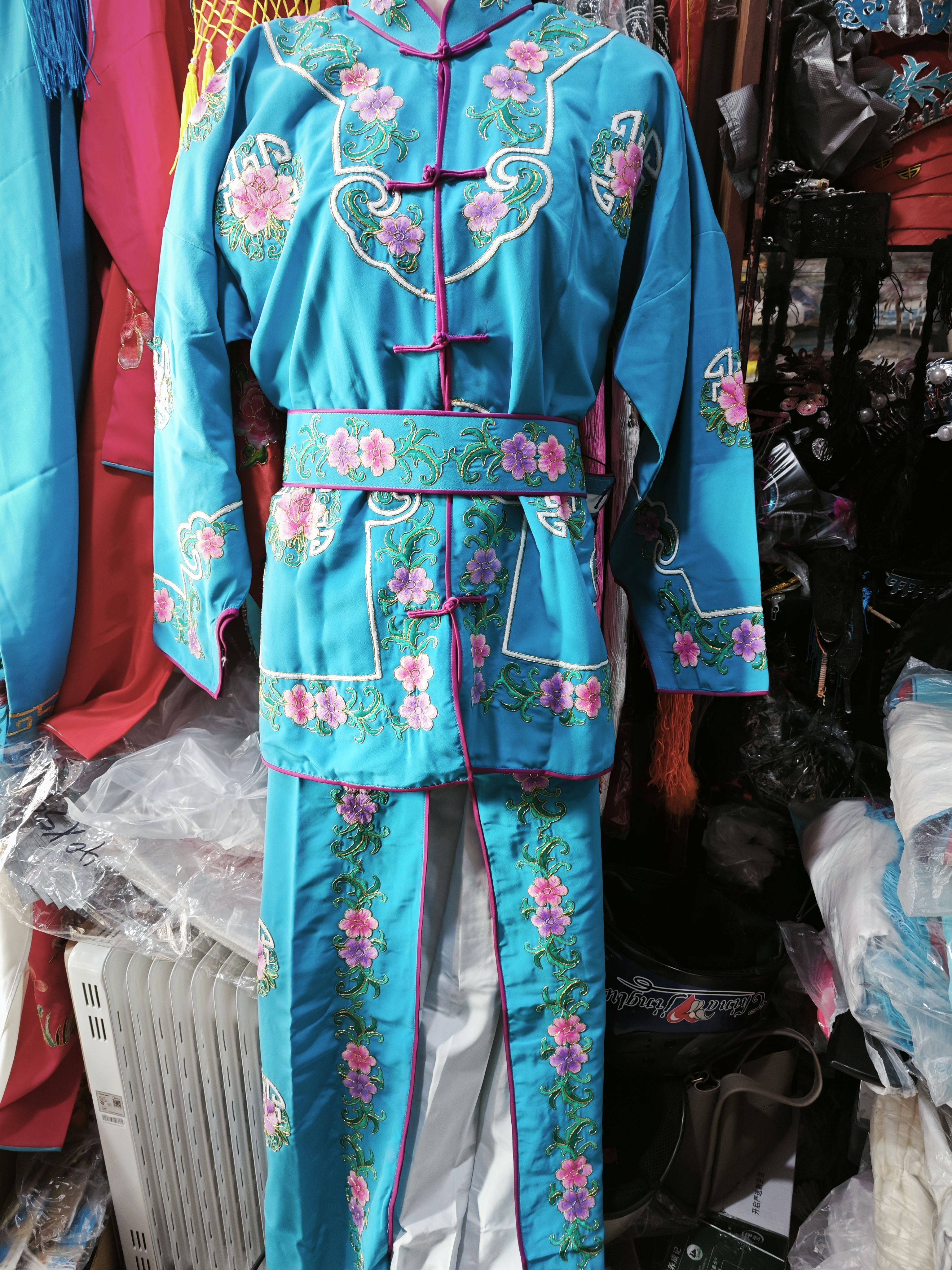 全龙好绉面料、武旦服、女打衣、战衣战裙、青白蛇服装