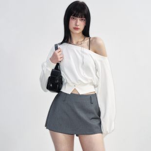 NS76春季 白色露肩斜肩不对称露肩长袖 卫衣短款 露脐开叉女上衣 新款