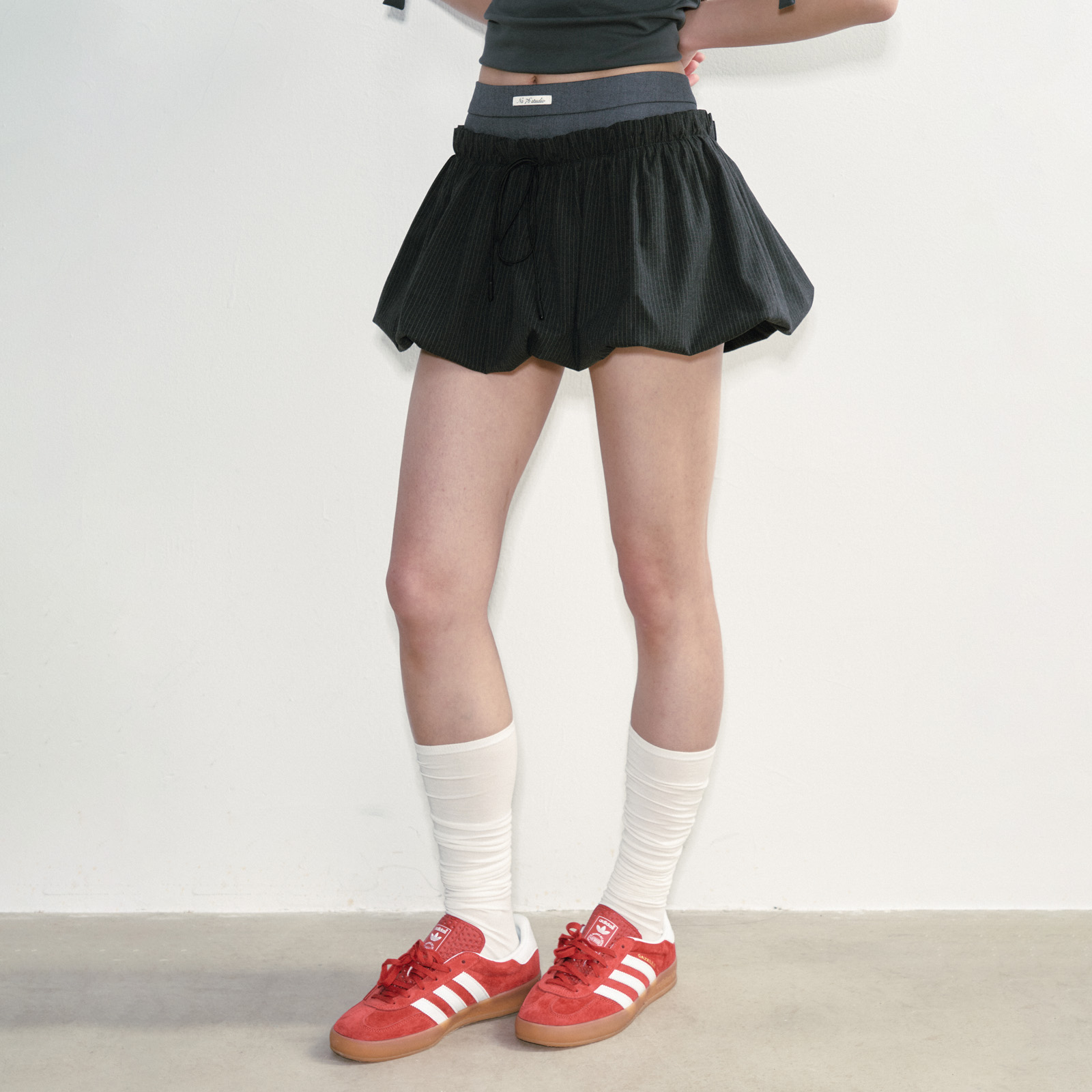 NS76 显瘦百搭蝴蝶结松紧腰抽绳灰色条纹低腰短裙花苞蓬蓬裙子夏