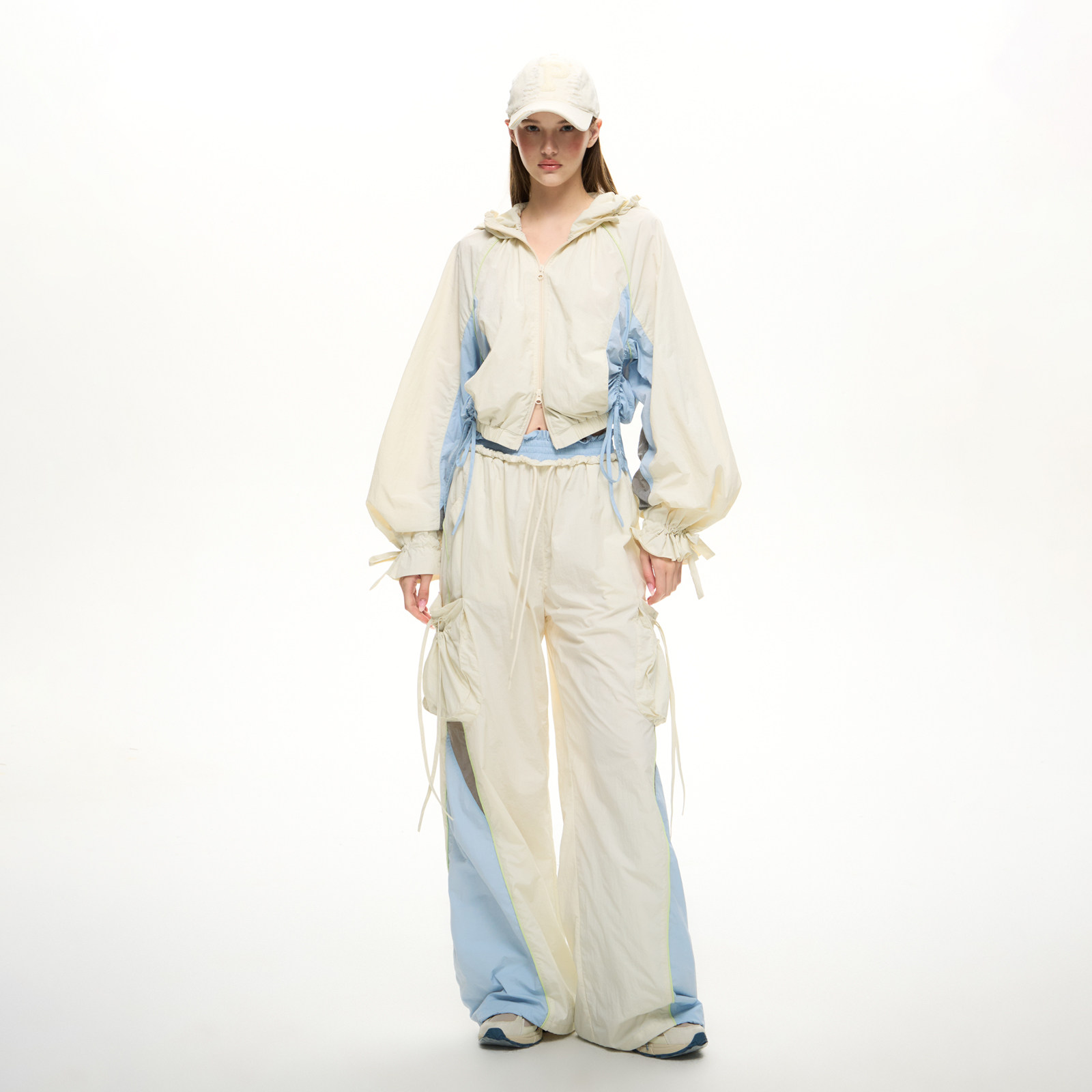 NS76运动花苞拼接撞色两件套