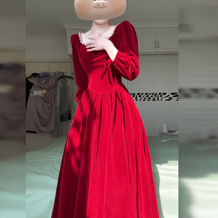 秋冬装巨好看的赫本风丝绒红色连衣裙订婚敬酒服新年结婚回门礼服