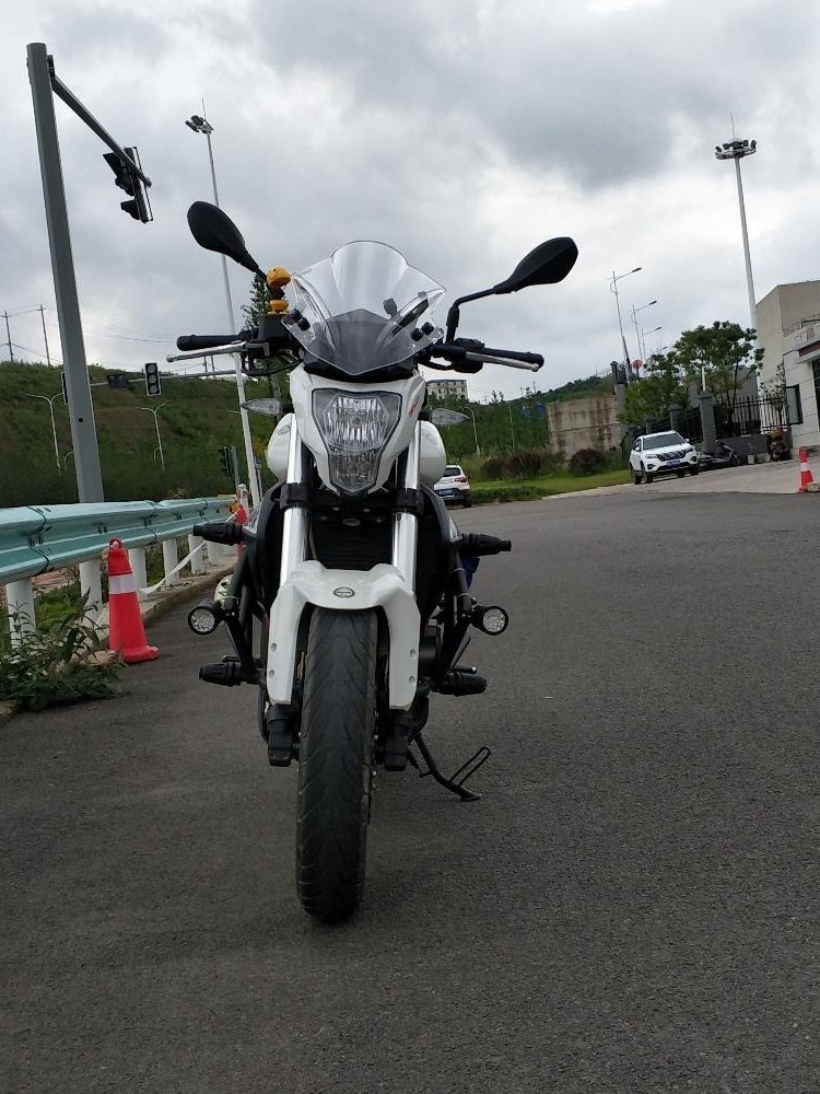 川崎 Z125 Z250 Z300 Z400 Z750 Z800 Z1000 挡风玻璃导流罩风镜