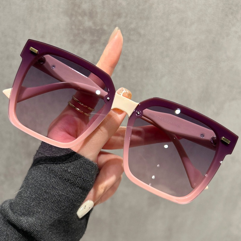 2025秋冬新款方形大框粉色太阳镜女大脸显脸小个性遮脸墨镜潮眼镜