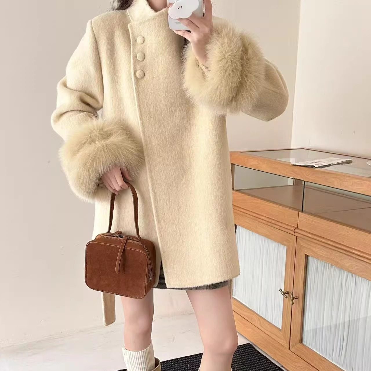 2025秋冬新款双面羊绒大翻领毛呢外套狐狸毛皮草领羊毛外套配腰带,女装/女士精品,毛呢外套,淘宝优惠券,粉丝福利购,淘宝优惠卷