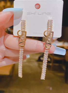 925银针2024新品情人节微镶锆石简约女式韩版ins几何清新简约耳饰