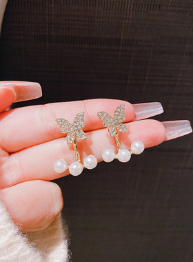 2024新款潮轻奢后挂式珍珠耳环女小众设计网红一款两戴蝴蝶耳钉女