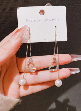 珍珠耳环2024新品潮轻奢流苏设计感气质大气爱心型耳线高级感耳饰