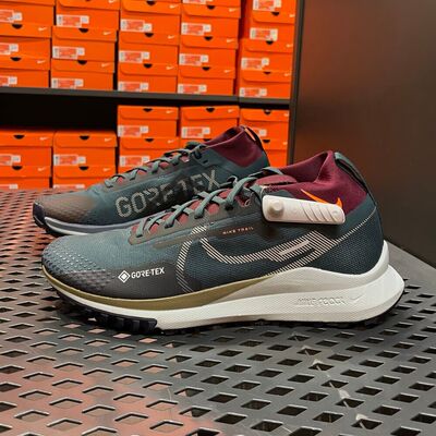 耐克NIKE跑步鞋男鞋新款登山越野运动鞋HM9728-001