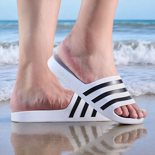 阿迪达斯休闲鞋男鞋春季新款运动鞋户外透气沙滩鞋一字拖鞋F35539