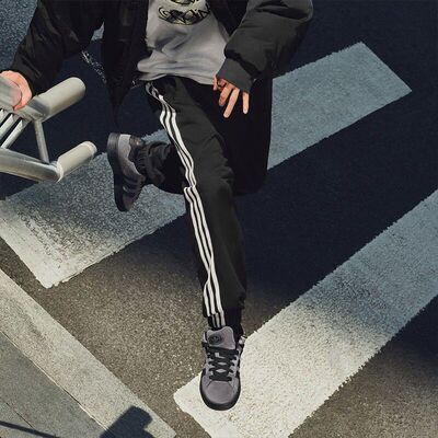 阿迪达斯三叶草冬季新款运动裤