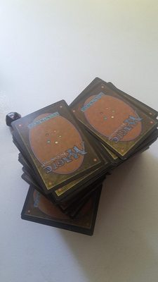 Over 500 Assorted Magic: The Gathering MTG Cards with Rares