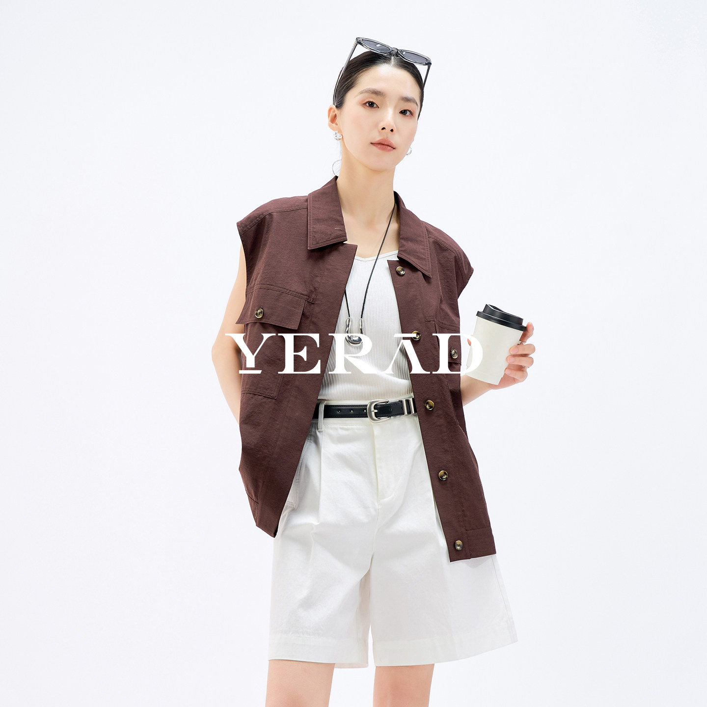 娅丽达老钱气质宽松无袖工装马甲女2026春夏新款上衣休闲背心外套