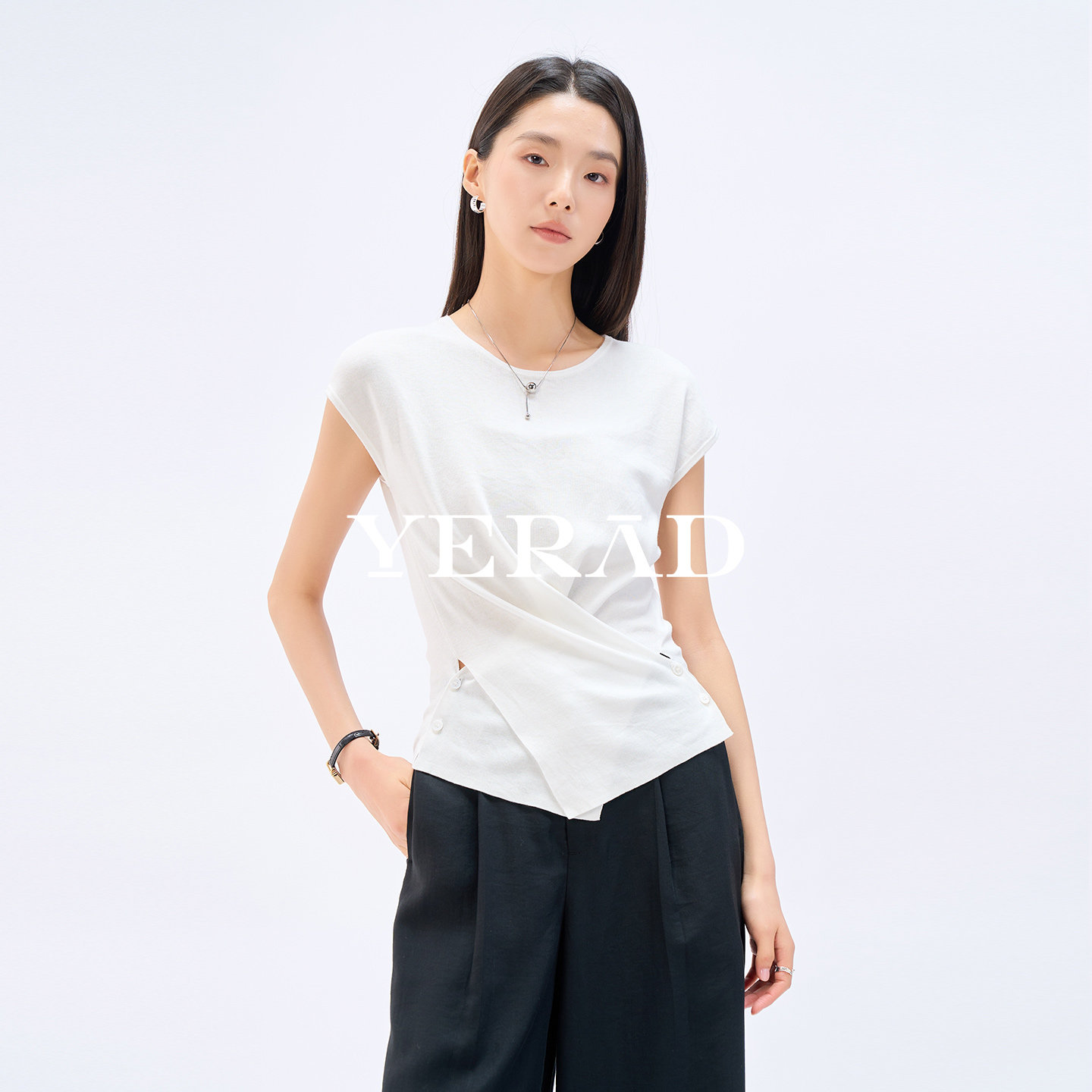 夏季莱赛尔落肩交叉显瘦T恤女