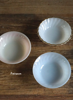 美国FireKing樱花粉青钢蓝色牛奶玻璃碗中古旧物橱窗摆件INS风