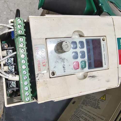 议价 海利普变频器HC1C 0D7523B 0 75kw 220v 可维修