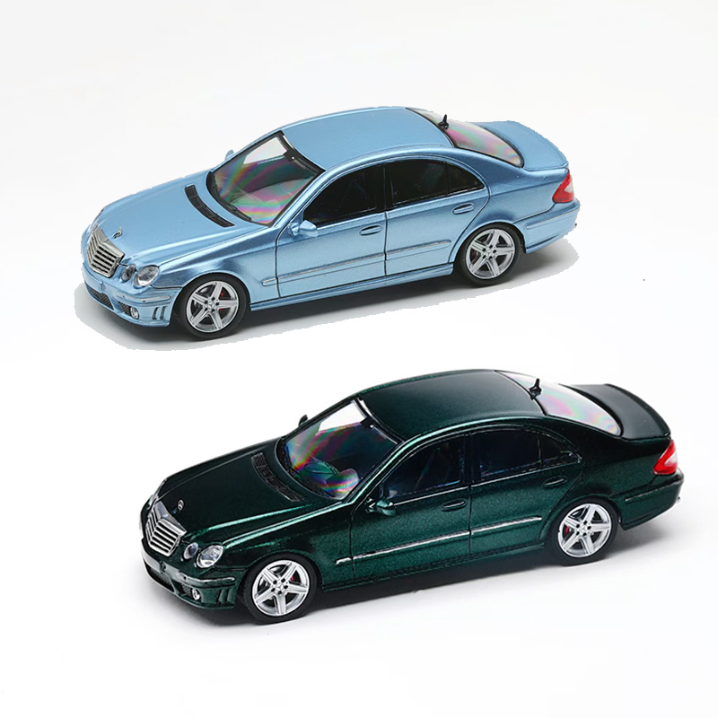 King Model 1:64 奔驰E63 AMG W211 经典四眼奔 仿真合金汽车模型