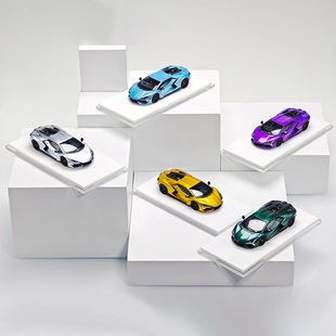 Zincit Model 1:64 兰博基尼Revuelto V12复兴大牛仿真合金车模型