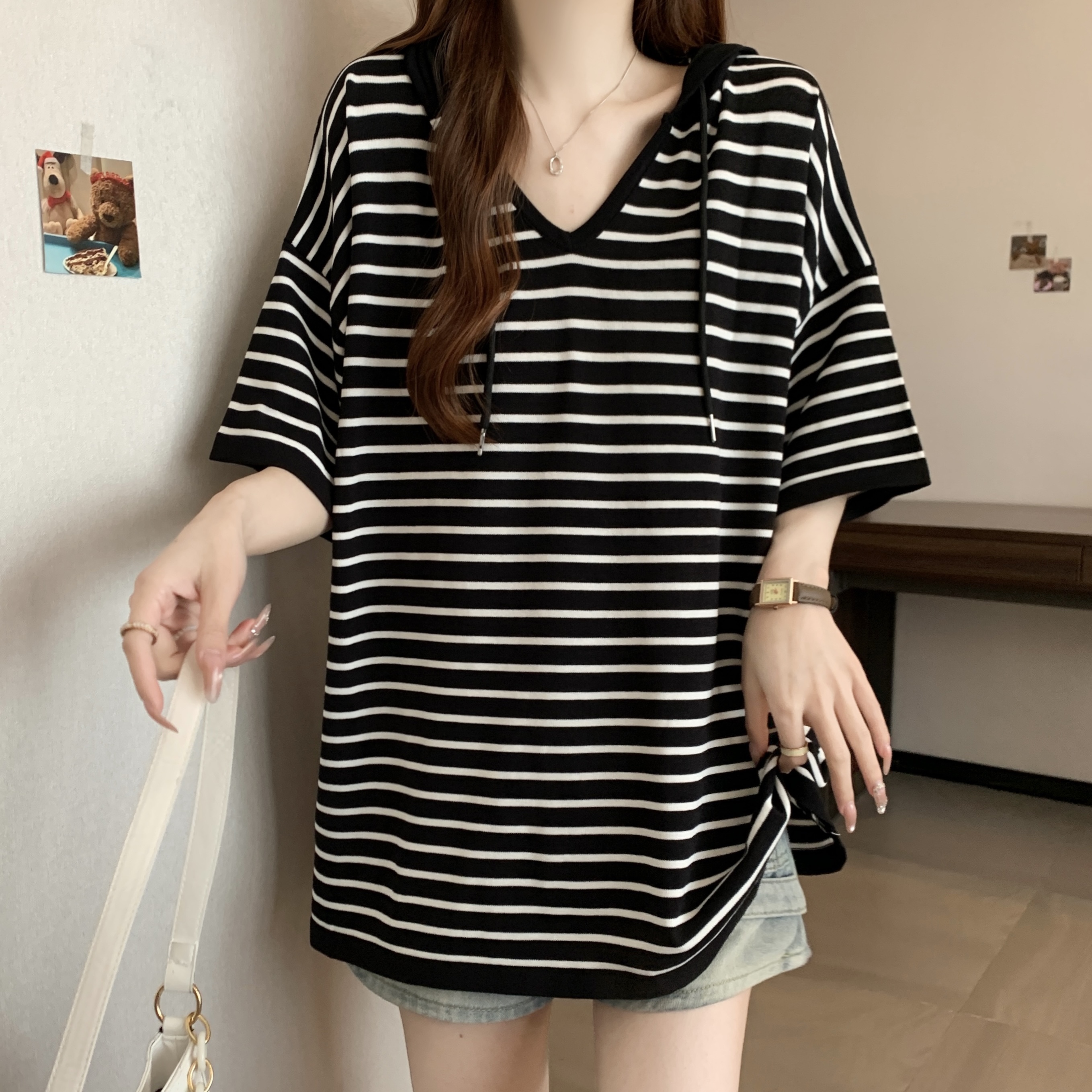 实拍大码短袖T恤女夏季打底衫胖MM显瘦中长款遮屁股上衣