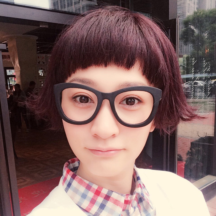 Perruque cheveux raides Court - Ref 2613406 Image 5