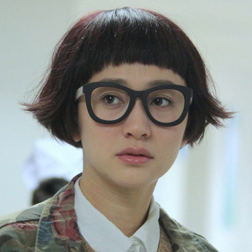 Perruque cheveux raides Court - Ref 2613406 Image 4