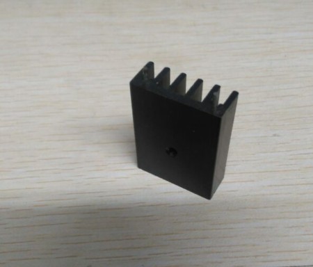 0.88元买个散热片？该玩意儿居然让我的老主板活过来了？