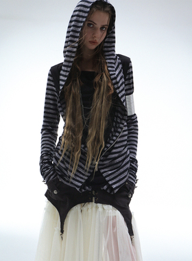 DoublePunch早秋假两件拼接条纹荡领兜帽拉链造型多穿长袖上衣