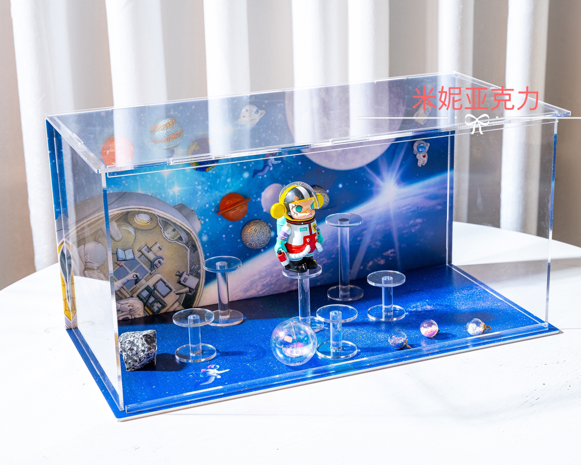 泡泡玛特 MEGA珍藏系列100% SPACE MOLLY星空盲盒场景收纳展示盒