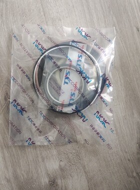 供应小松推土机D65EX-15推土机倾斜油缸修理包707-99-24940