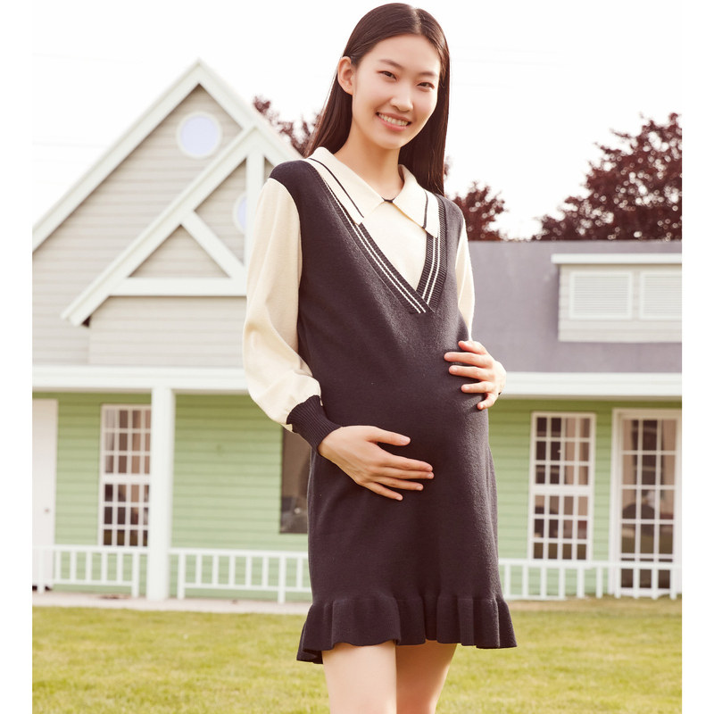 快乐屋孕妇连衣裙秋冬POLO领假两件可哺乳毛衣裙时尚潮妈孕妇秋装
