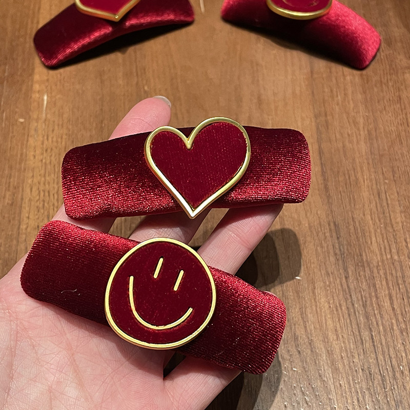 thefifthmoon红色丝绒爱心笑脸复古千金少女心温柔ins风发夹边夹