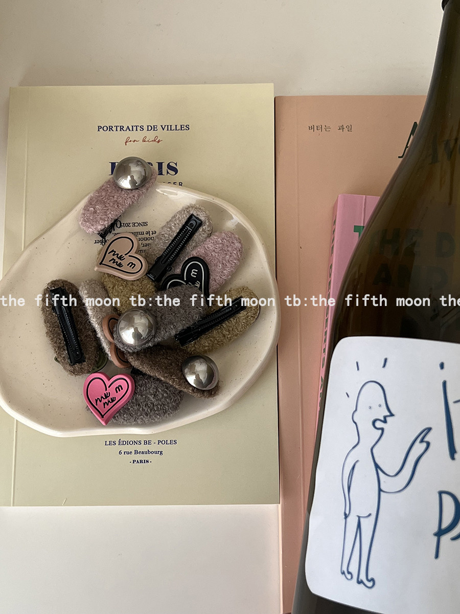 thefifthmoon韩系可爱球球撞色爱心毛呢对夹边夹刘海碎发夹