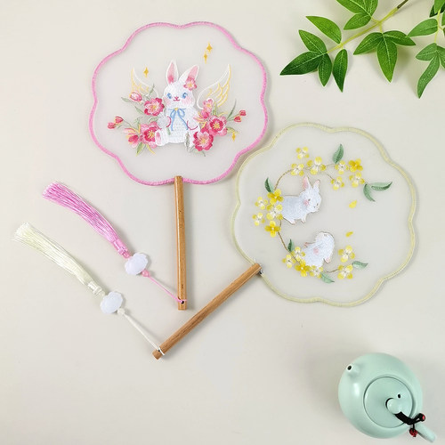 兔子儿童刺绣团扇表演舞蹈扇子