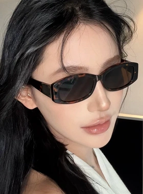 复古小香太阳镜时尚欧美潮牌防紫外线复古显瘦防晒韩版窄框墨镜女