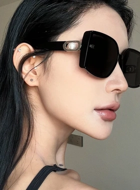 珍珠款防紫外线度假太阳镜偏光大框墨镜辣妹气质显瘦高级感2025款