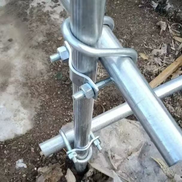 十字卡扣双u型管卡双U十字抱箍卡箍猪圈场固定钢管固定器图片