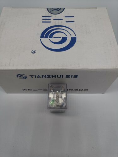 天水二一三小型中间继电器JZX52P-L二开二闭带灯插拔式DC6-110V