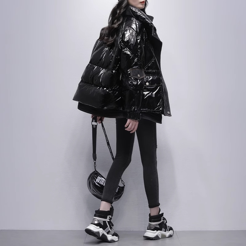 牛仔拼接白鹅绒羽绒服女短款2025冬季新款立领时尚显瘦加厚短外套