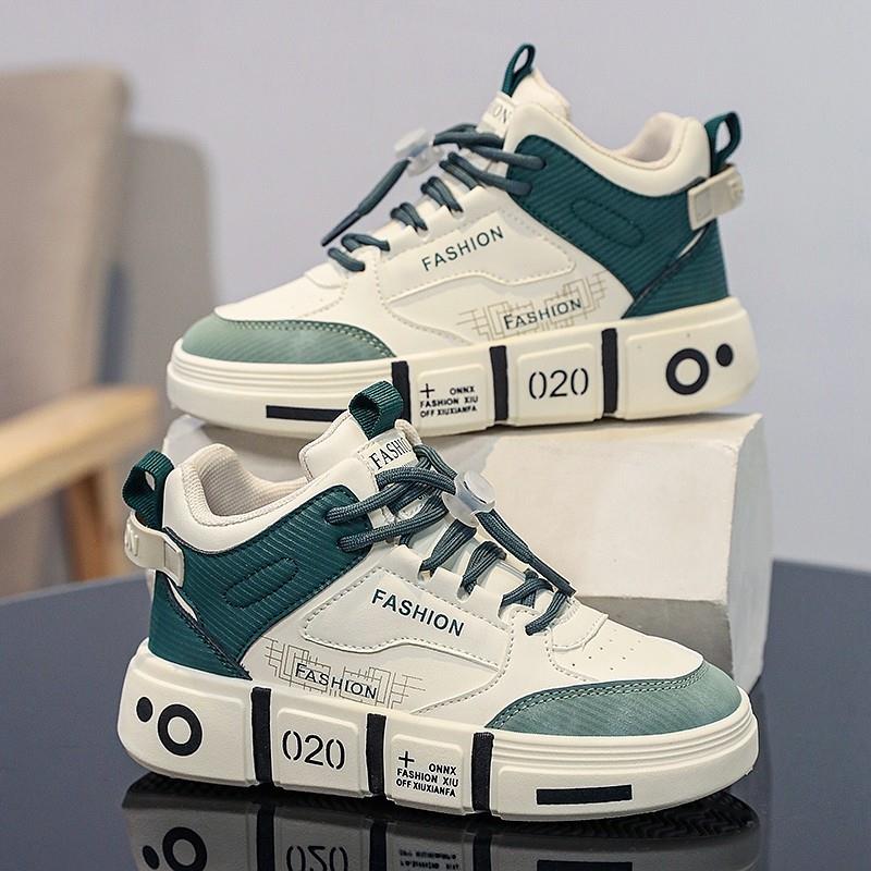 男童鞋子春秋款2025新款皮面防水儿童运动鞋大童休闲男孩高帮板鞋