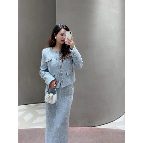 self-stride 2025秋冬薄雾蓝闪光亮片小香风上衣外套修身长裙套装